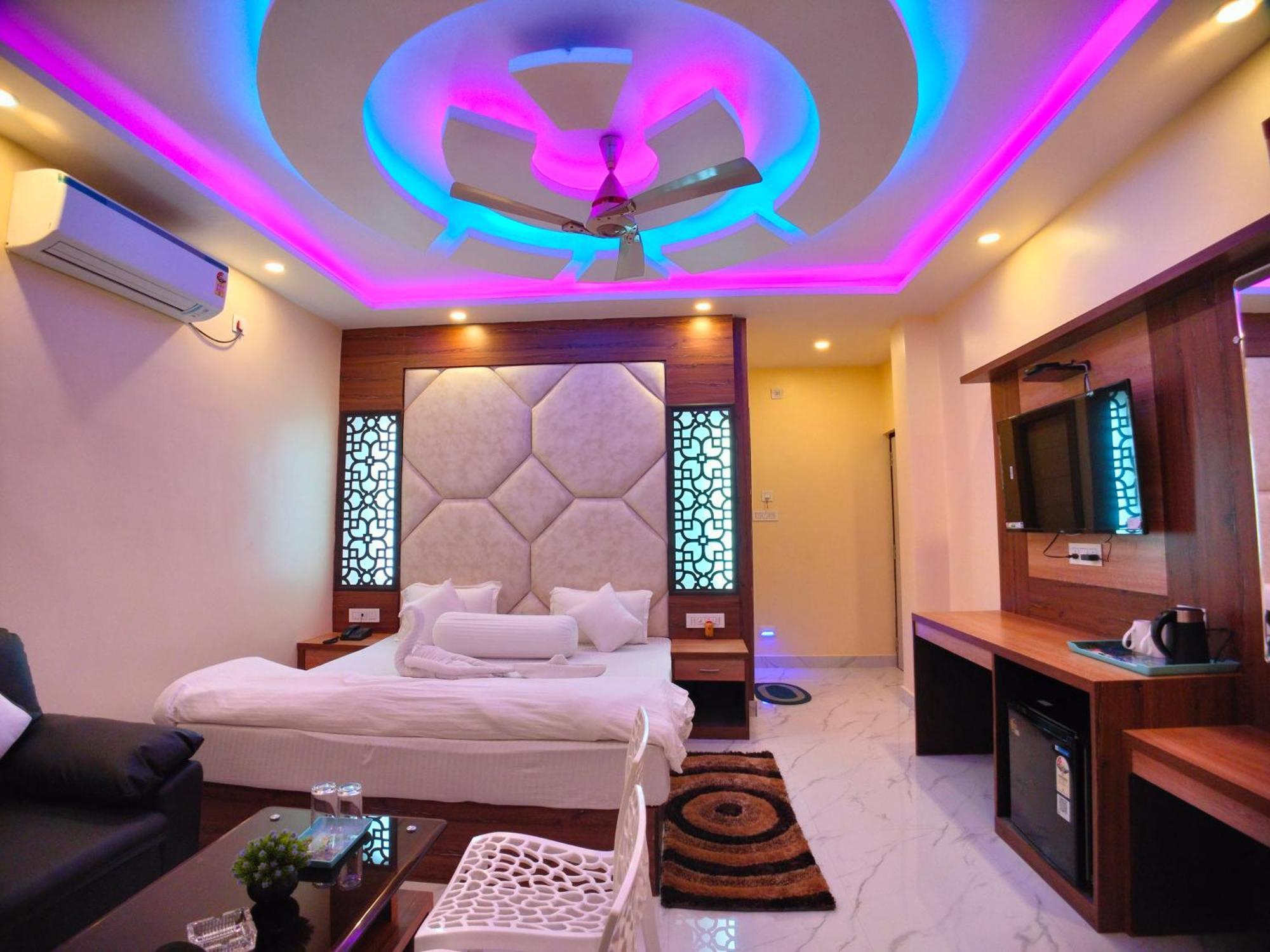 The Triton Beach Resort Mandarmani Exterior photo