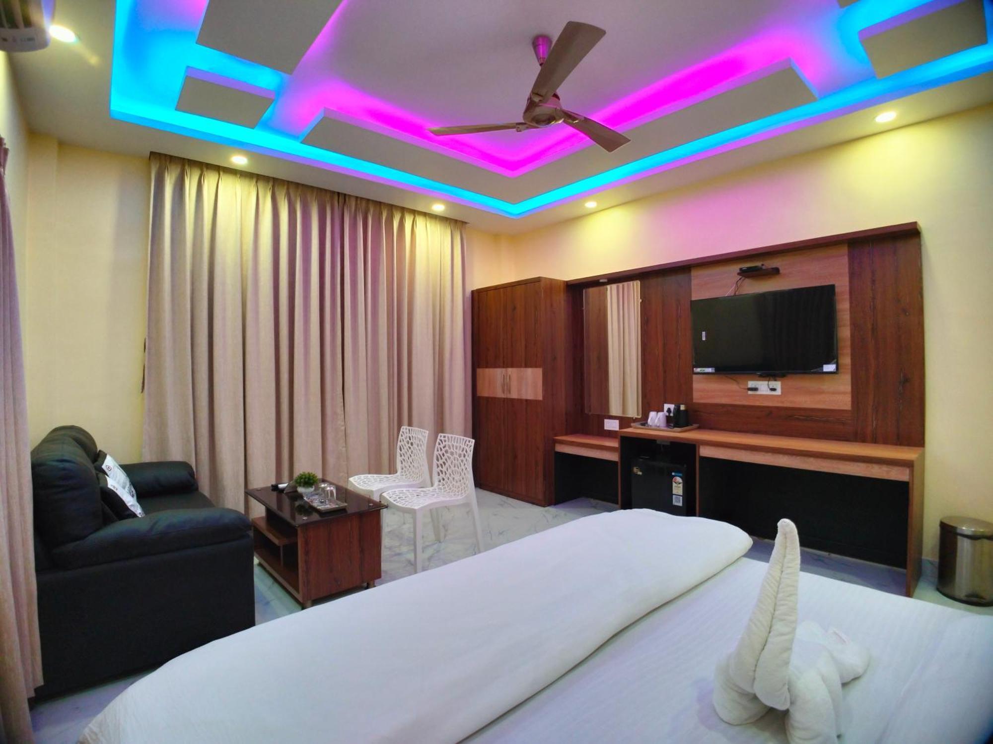 The Triton Beach Resort Mandarmani Exterior photo